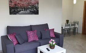 Apartamentos La Pradera De Isla